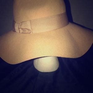 Bigg floppy Hat 🎩